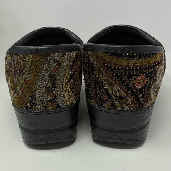Dansko size 39 Velvet Paisley Vegan Clogs - Picture 11 of 14